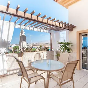  Apartment Terrazas Del Duque Ii 4a001